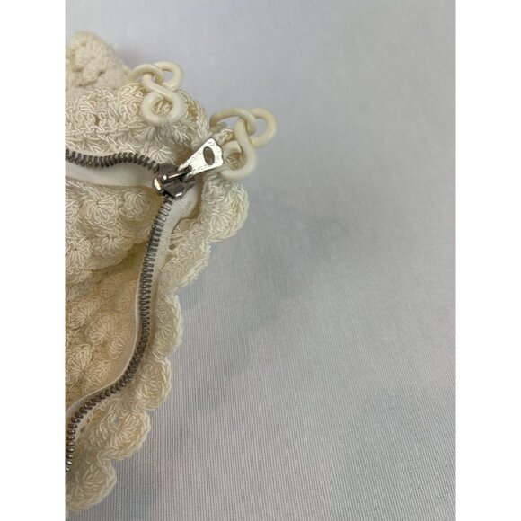 Vintage Cream Crochet Handbag Plastic Chain Double Strap Zipper Closure - Picture 7 of 11